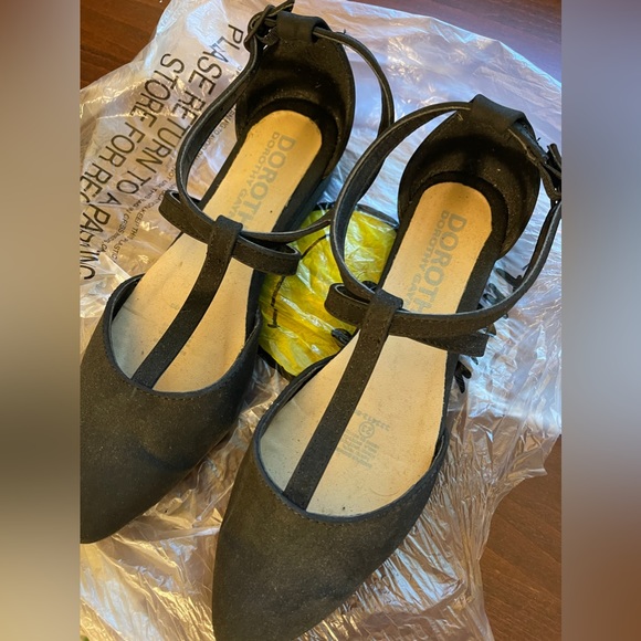 Dorothy Gaynor Black Ballet Flats US 6 - Picture 6 of 8